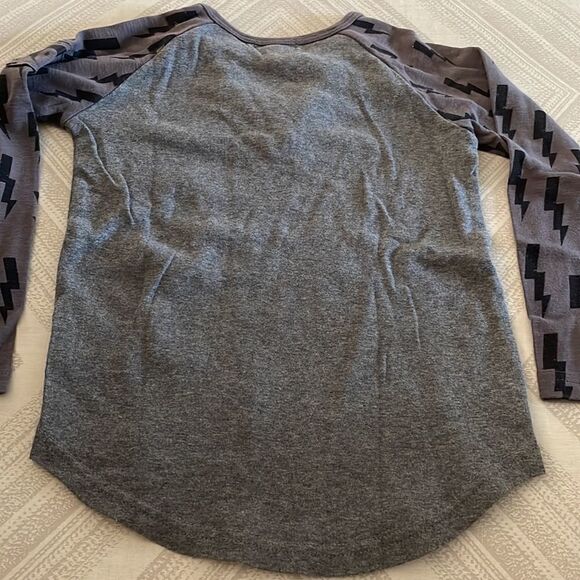 Appaman Girls Grey V Neck Long Sleeve Lightning Bolt Top - Picture 6 of 6